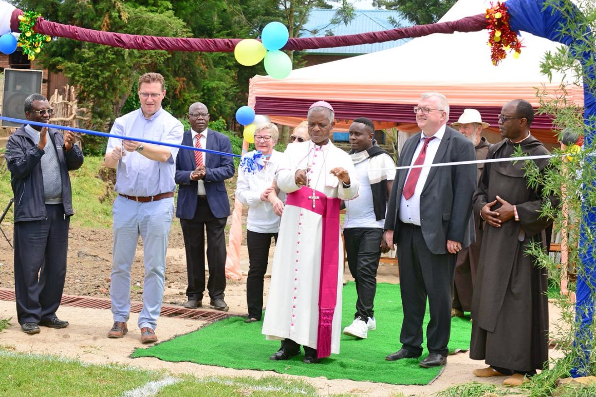 Nach drei Jahren endlich wieder ein Besuch in Afrika